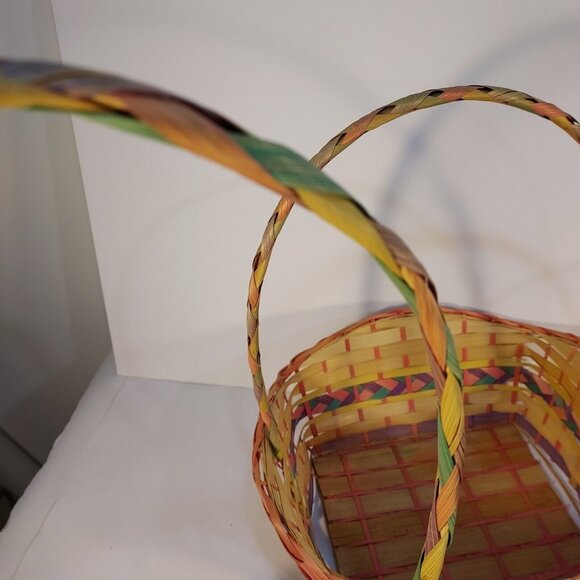 Easter Baskets (4) vintage woven - Picture 10 of 16